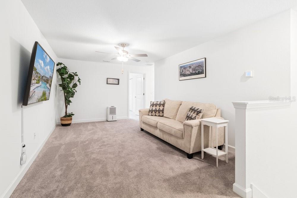 8241 CORNER PINE WAY, NEW PORT RICHEY, FL, 34655
