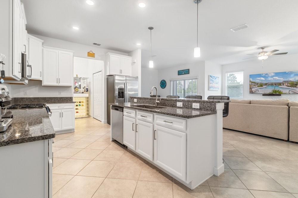 8241 CORNER PINE WAY, NEW PORT RICHEY, FL, 34655