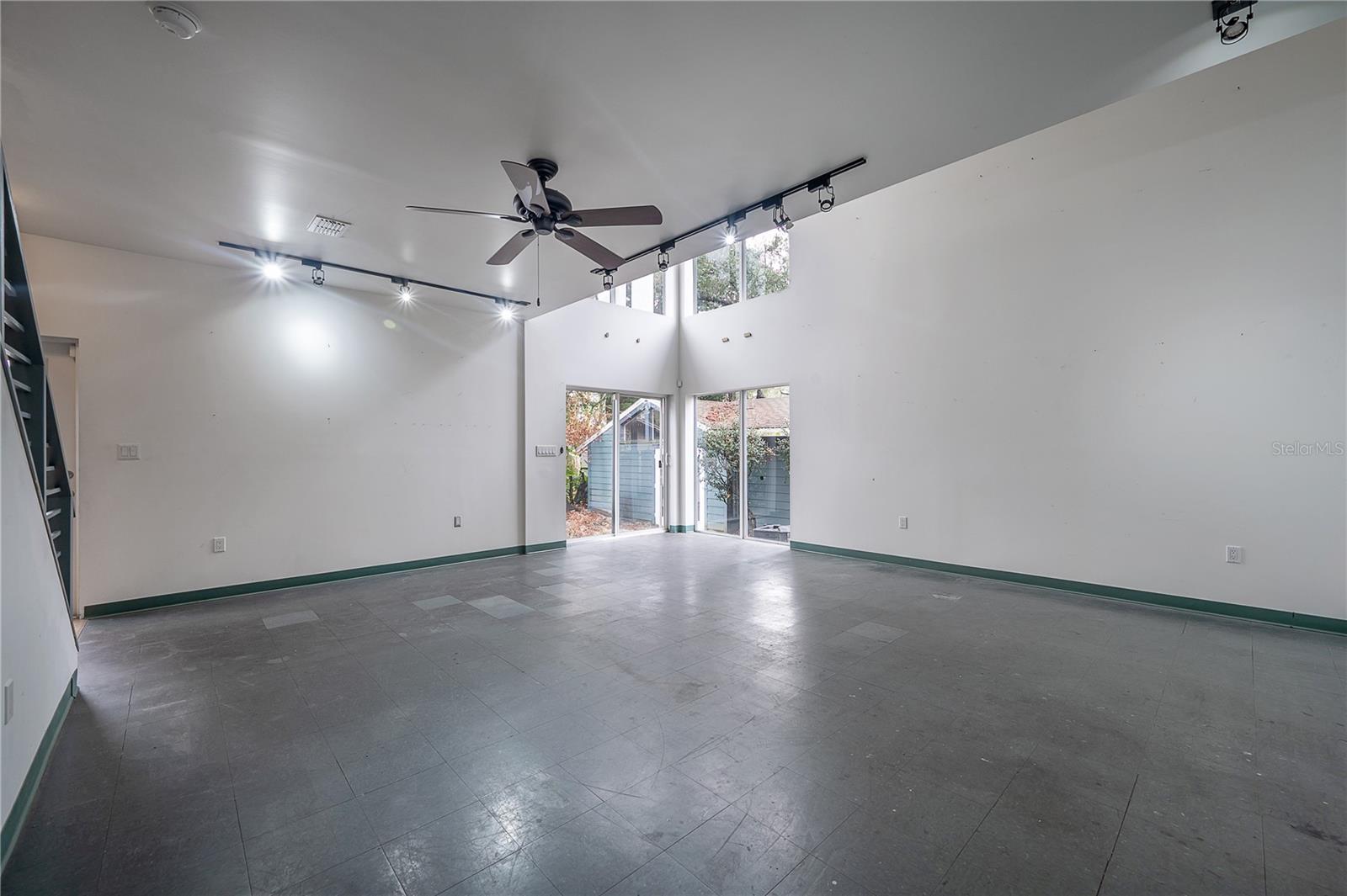1211 E CLIFTON ST, TAMPA, FL, 33604
