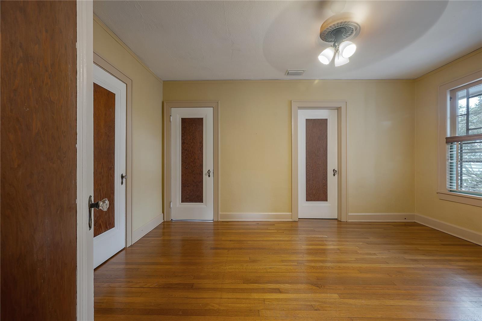 1211 E CLIFTON ST, TAMPA, FL, 33604
