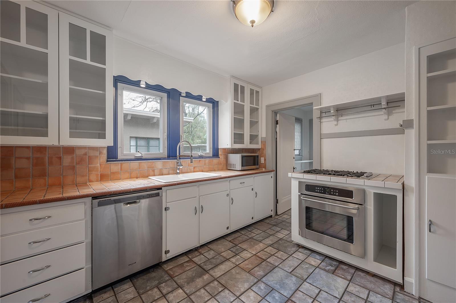 1211 E CLIFTON ST, TAMPA, FL, 33604