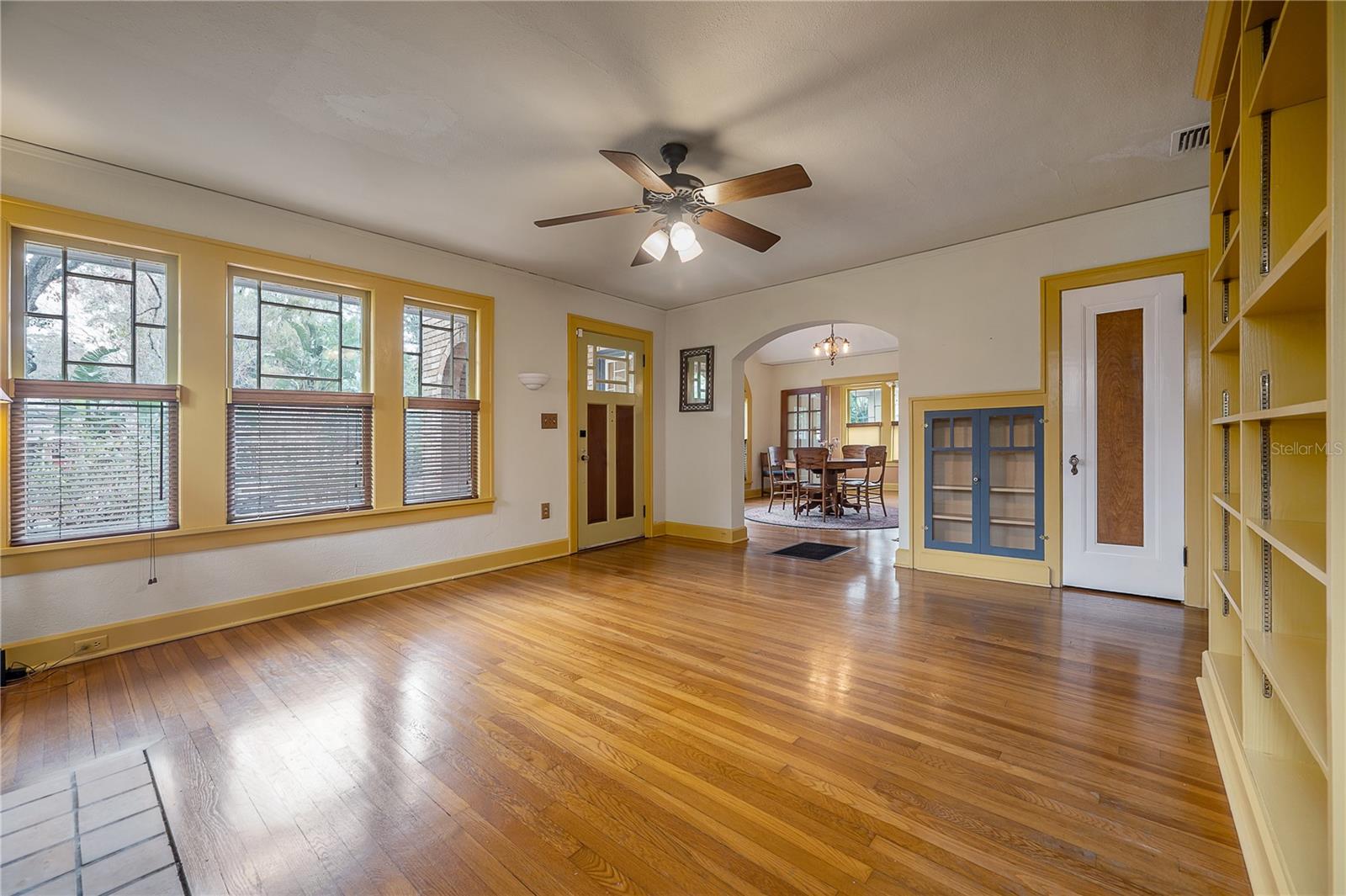 1211 E CLIFTON ST, TAMPA, FL, 33604