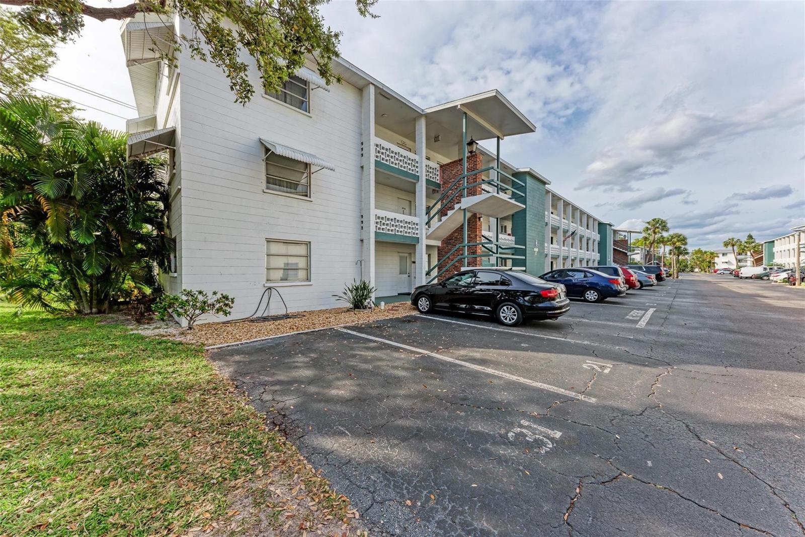 5938 WELCOME RD #H22, BRADENTON, FL, 34207