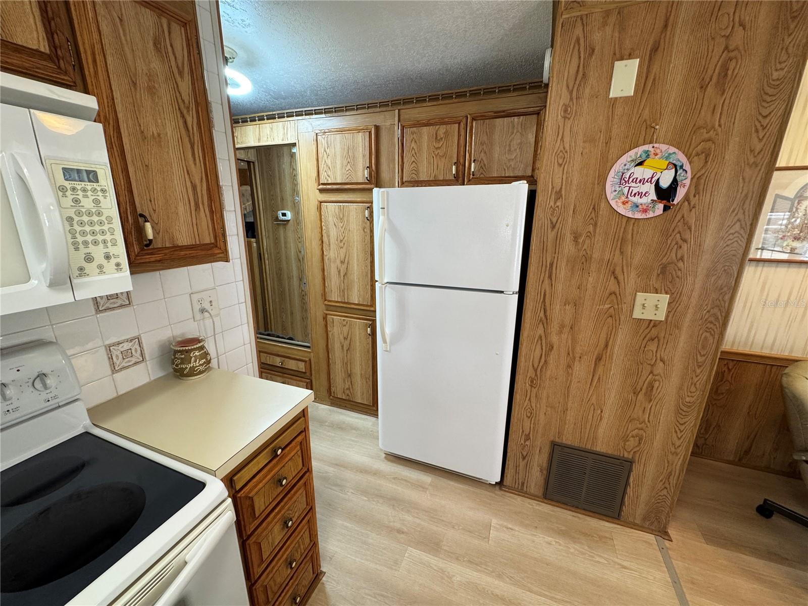 105 CITRUS RIDGE DR, DAVENPORT, FL, 33837