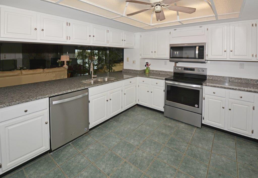 12242 2ND ST E, TREASURE ISLAND, FL, 33706