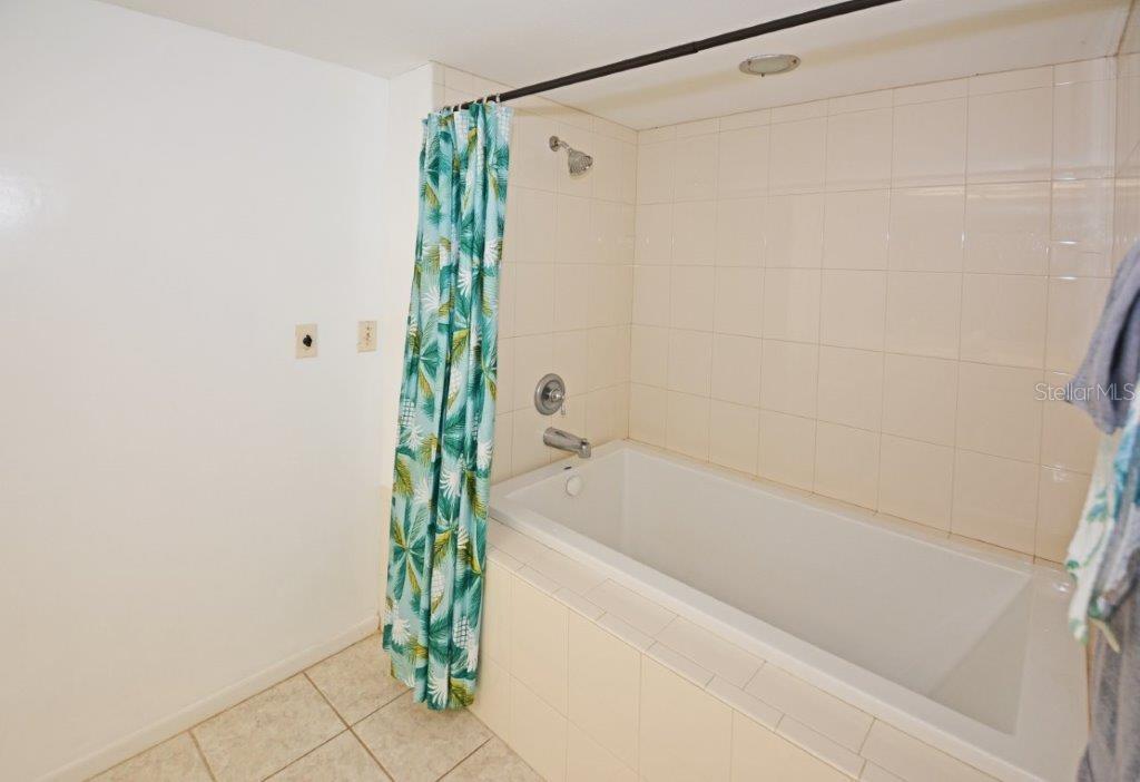 12242 2ND ST E, TREASURE ISLAND, FL, 33706