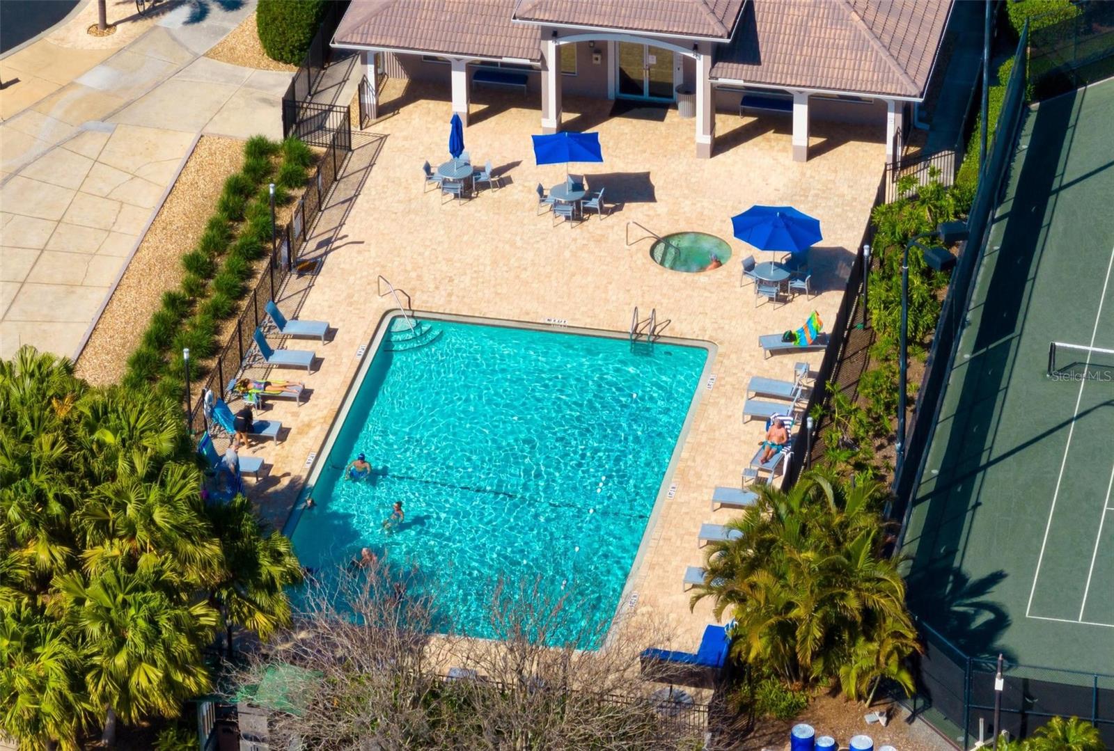 9490 HIGH GATE DR #2013, SARASOTA, FL, 34238