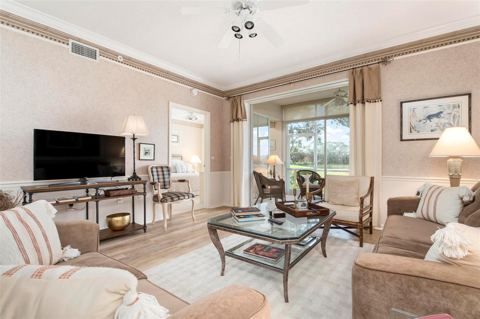 9490 HIGH GATE DR #2013, SARASOTA, FL, 34238