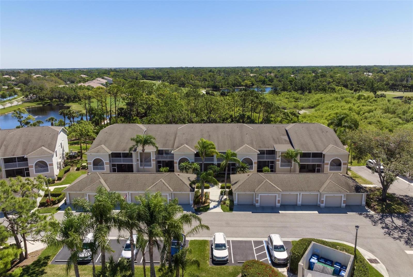 9490 HIGH GATE DR #2013, SARASOTA, FL, 34238