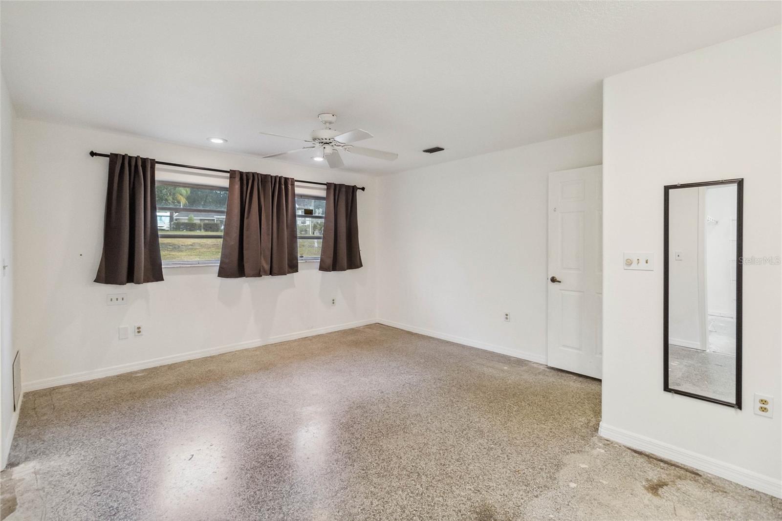 30845 WESTWARD HO AVE, SORRENTO, FL, 32776
