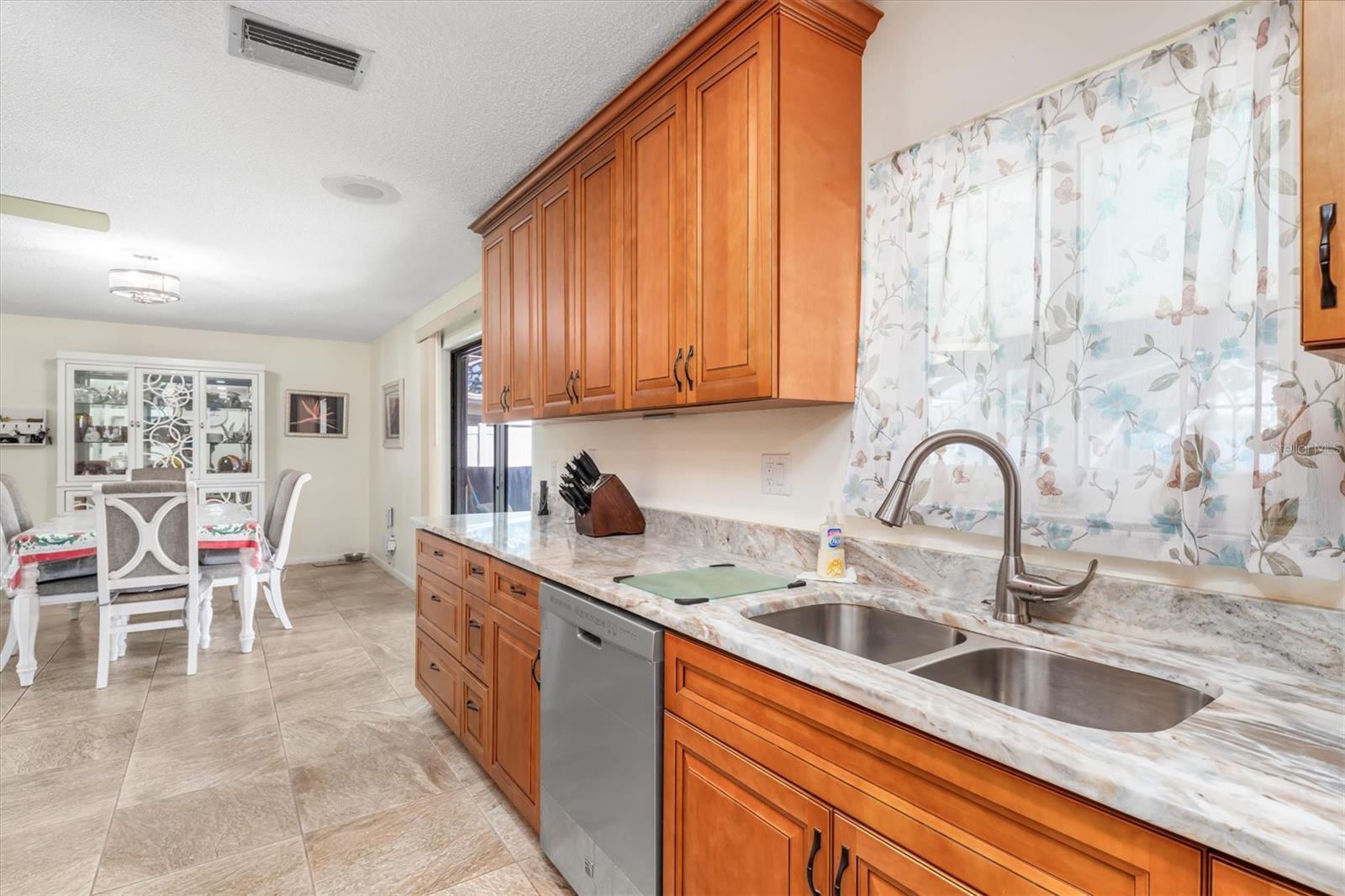 2102 ALARIC ST, PORT CHARLOTTE, FL, 33952