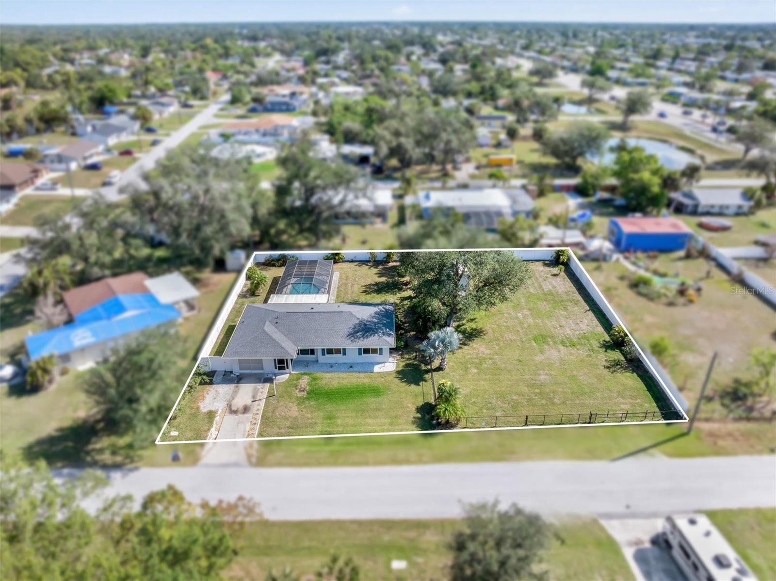 2102 ALARIC ST, PORT CHARLOTTE, FL, 33952