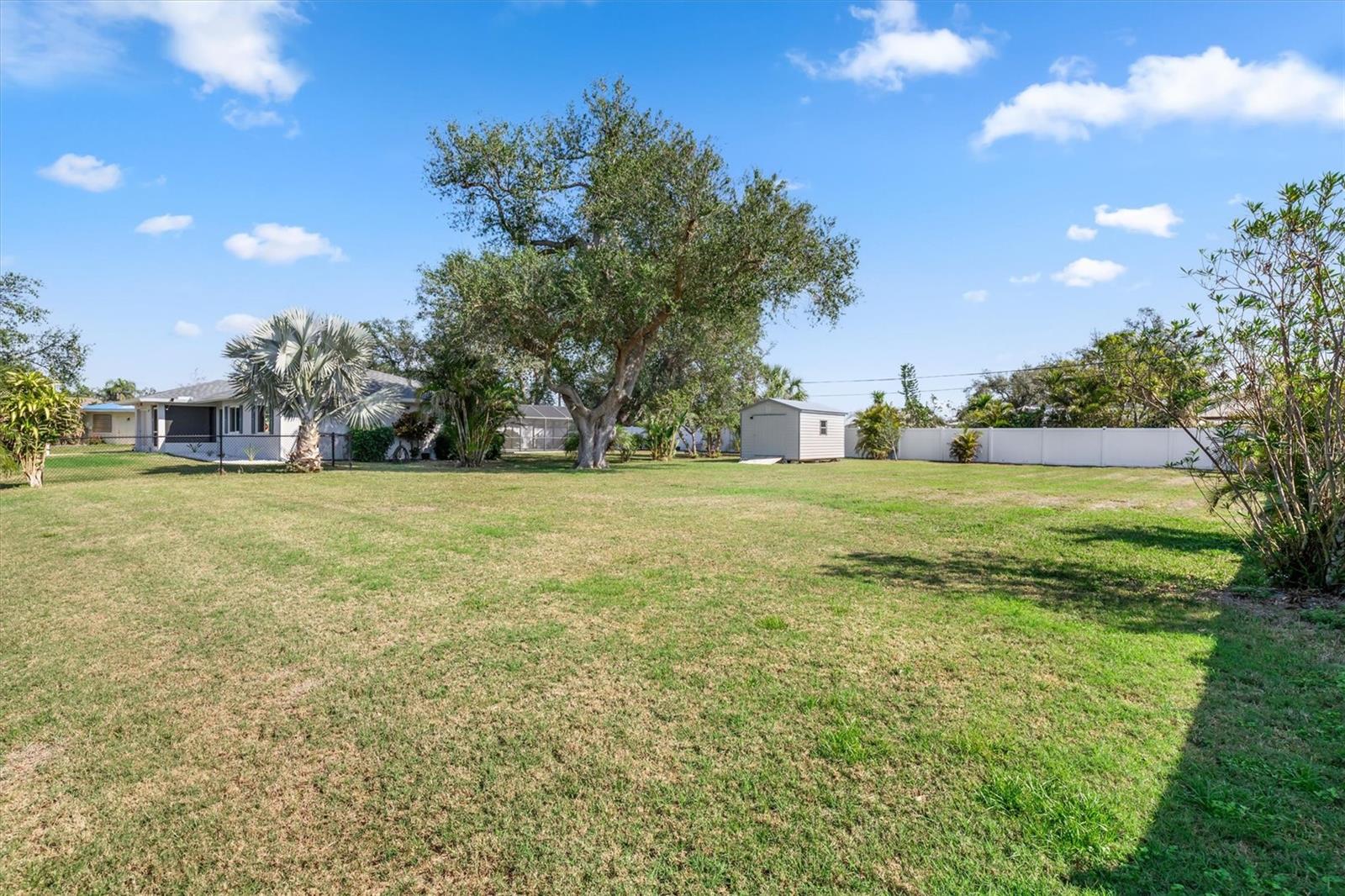 2102 ALARIC ST, PORT CHARLOTTE, FL, 33952