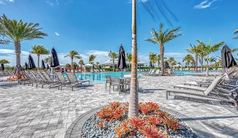 16111 FORTEZZA DR, BRADENTON, FL, 34211