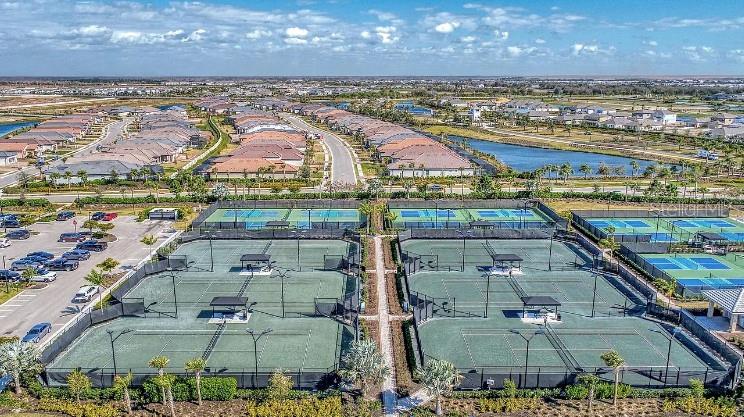 16111 FORTEZZA DR, BRADENTON, FL, 34211