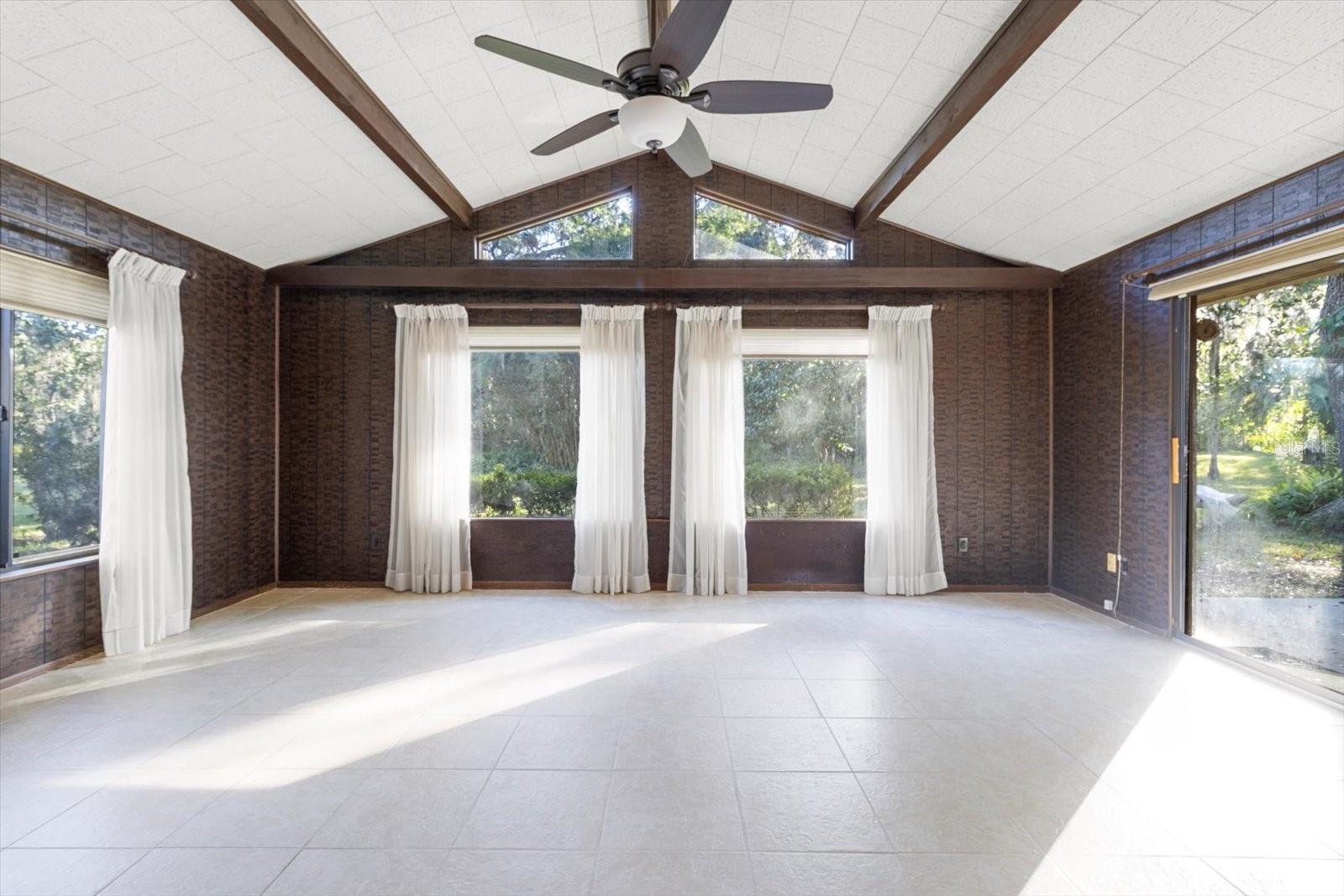 9181 S MOUNTAIN LAKE AVE, FLORAL CITY, FL, 34436