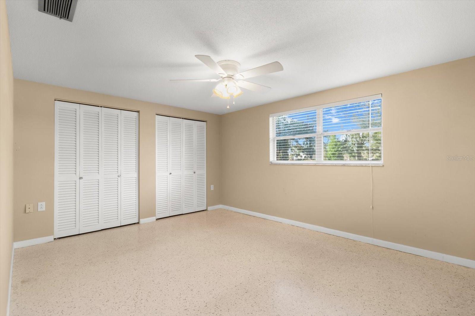9181 S MOUNTAIN LAKE AVE, FLORAL CITY, FL, 34436