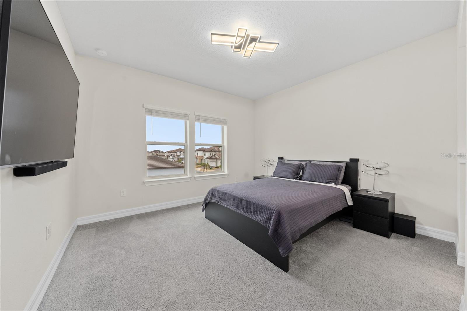 8024 LEAF GROVE CIR, ORLANDO, FL, 32836