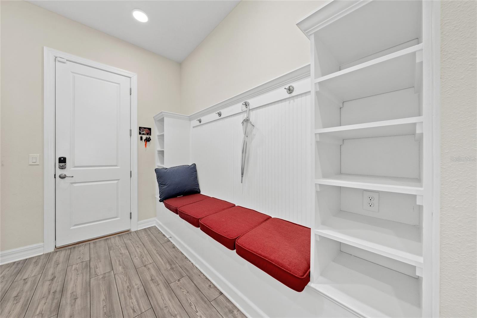 8024 LEAF GROVE CIR, ORLANDO, FL, 32836