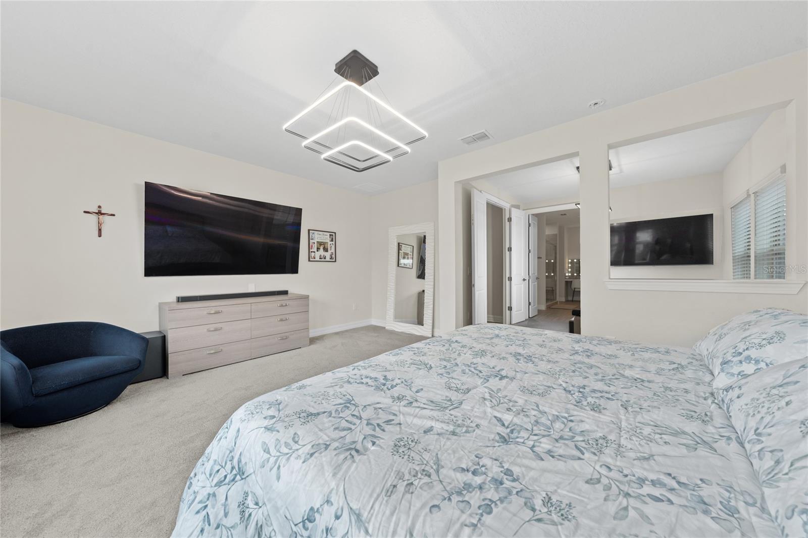 8024 LEAF GROVE CIR, ORLANDO, FL, 32836