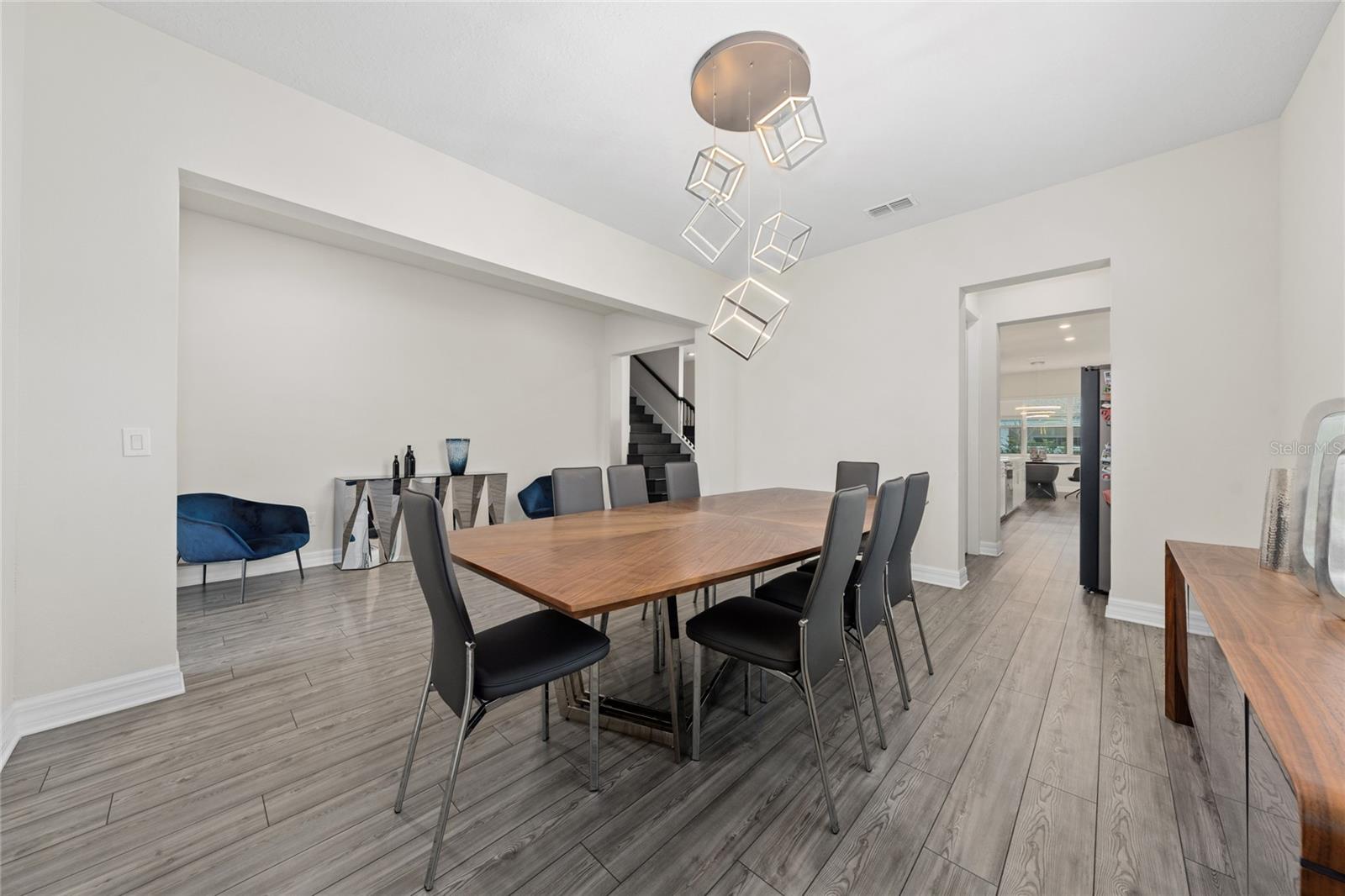 8024 LEAF GROVE CIR, ORLANDO, FL, 32836