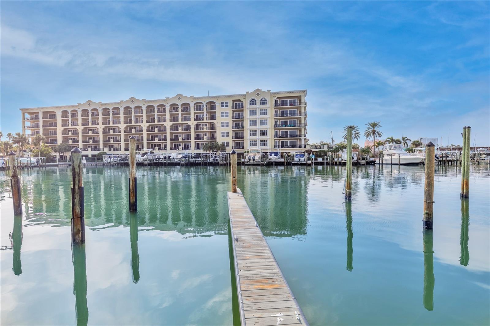 223 DOLPHIN PT #4, CLEARWATER BEACH, FL, 33767