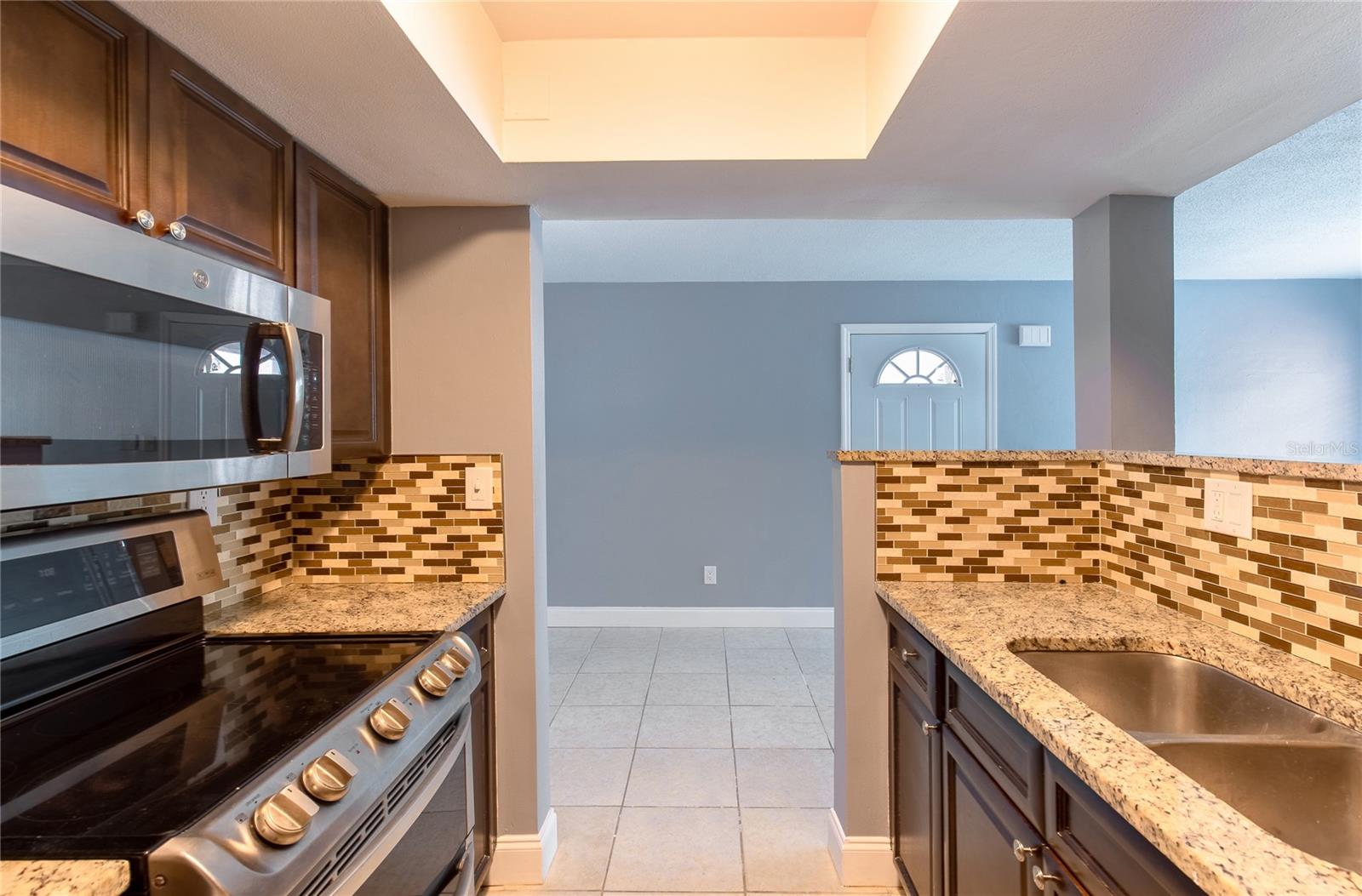 223 DOLPHIN PT #4, CLEARWATER BEACH, FL, 33767