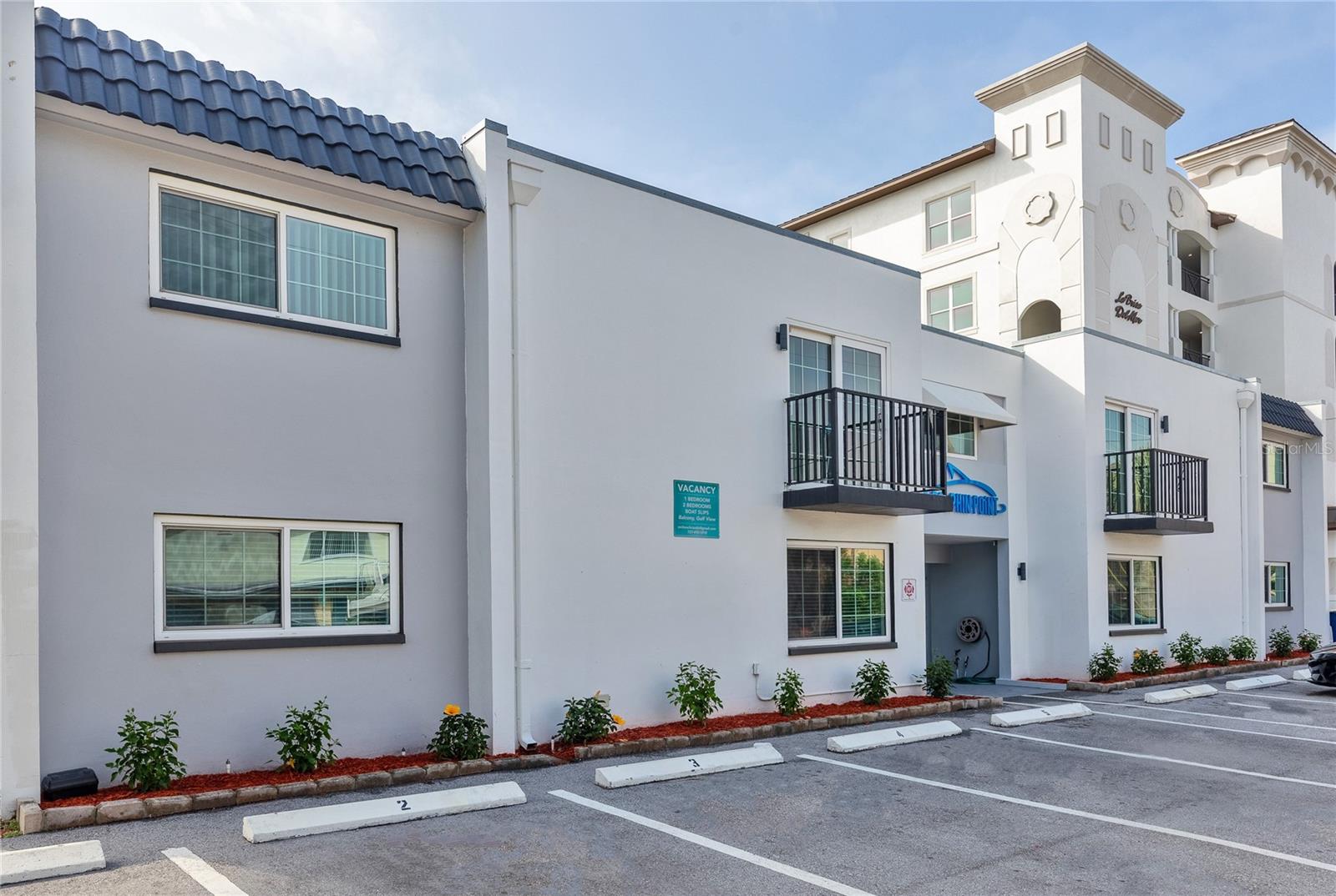 223 DOLPHIN PT #4, CLEARWATER BEACH, FL, 33767