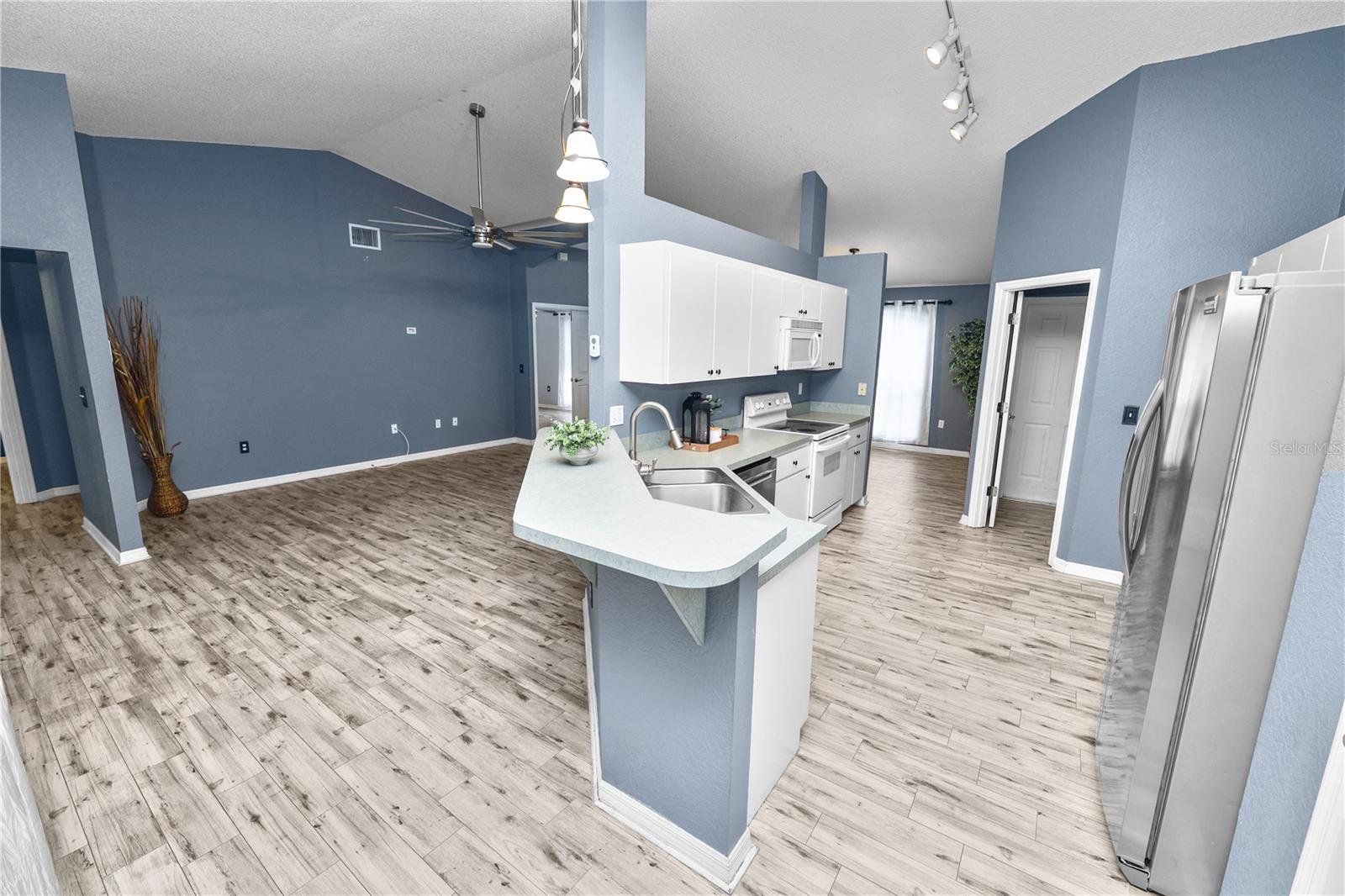 5819 DRIFTWOOD DR, WINTER HAVEN, FL, 33884