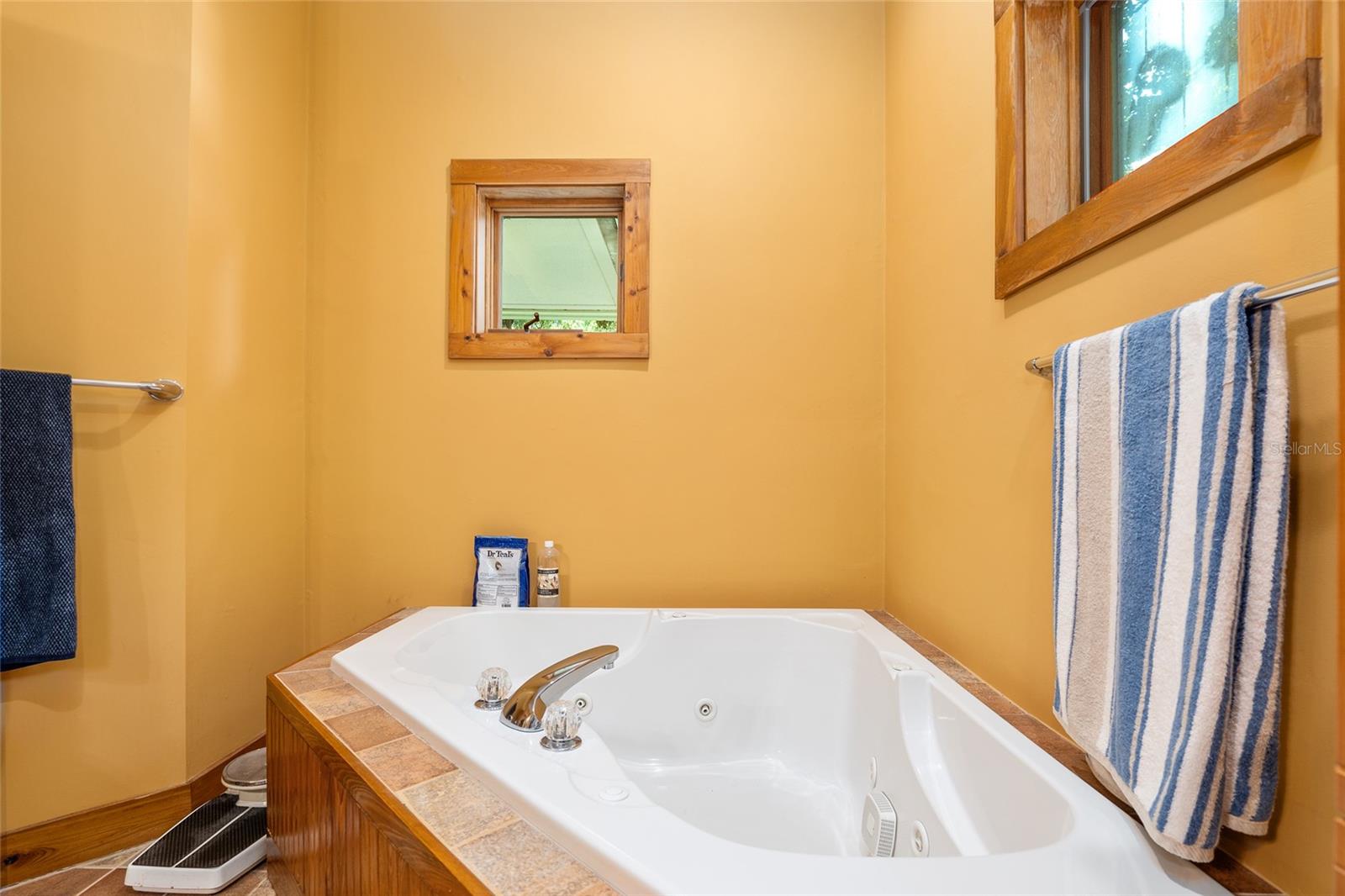 2515 NW 18TH WAY, GAINESVILLE, FL, 32605