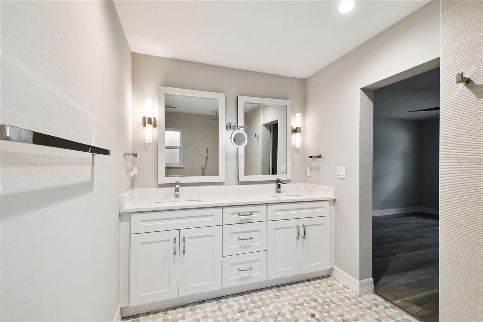 1927 MONTANA AVE NE, ST PETERSBURG, FL, 33703