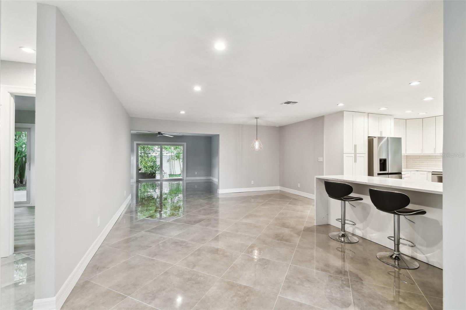 1927 MONTANA AVE NE, ST PETERSBURG, FL, 33703