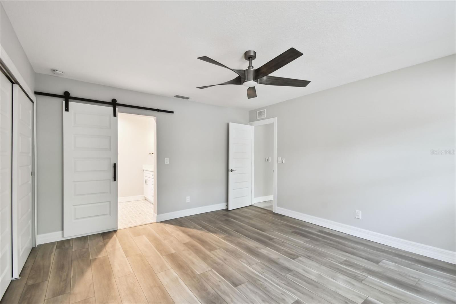 1927 MONTANA AVE NE, ST PETERSBURG, FL, 33703