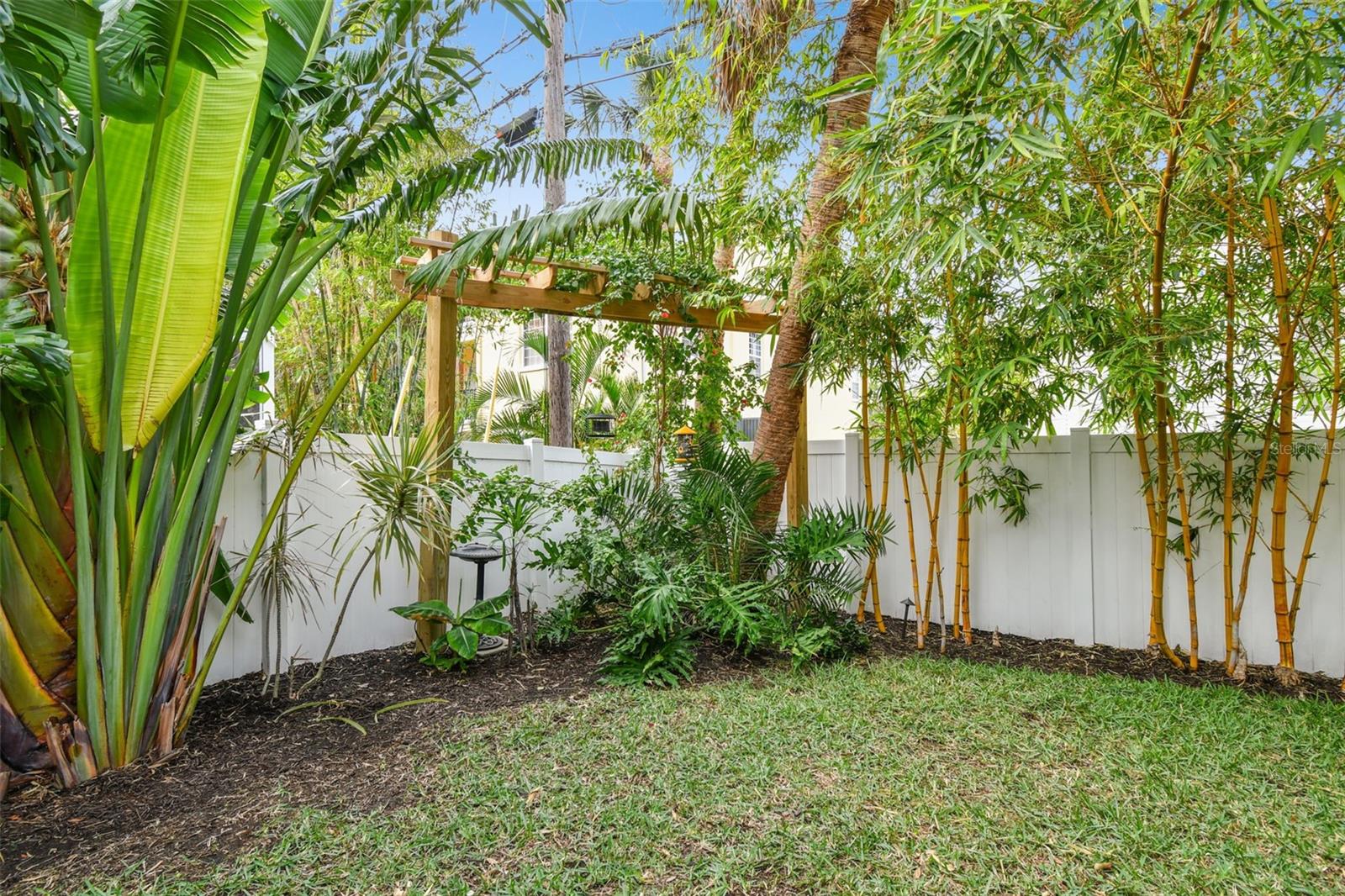 1927 MONTANA AVE NE, ST PETERSBURG, FL, 33703