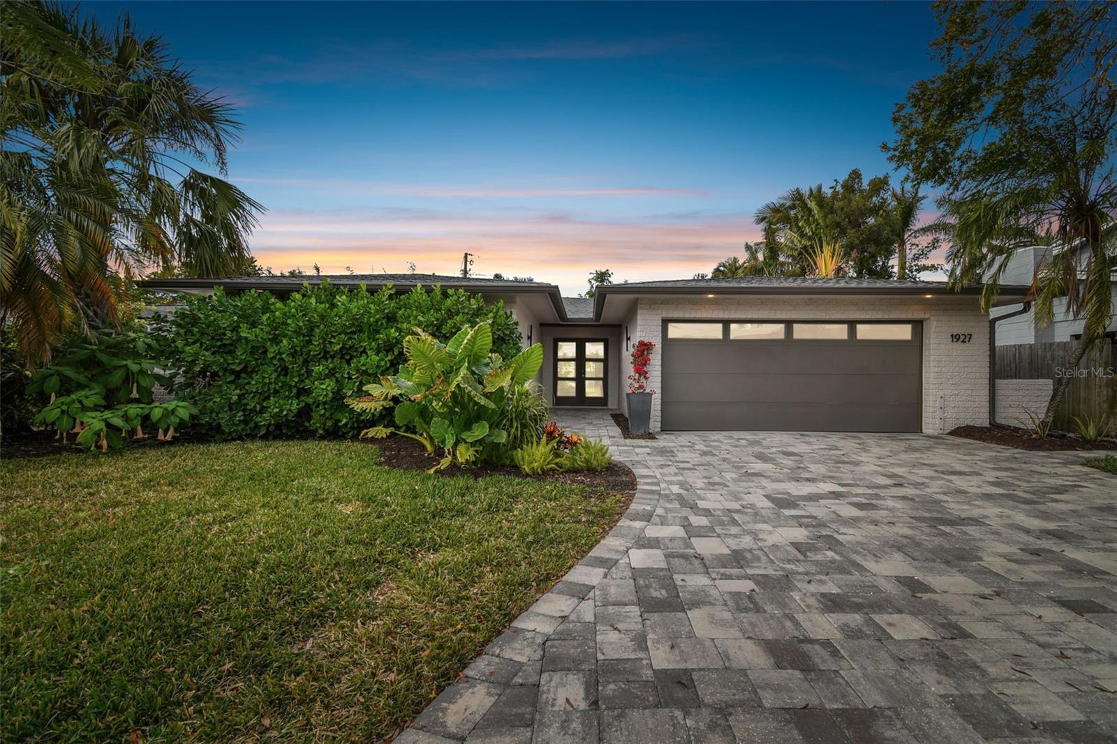 1927 MONTANA AVE NE, ST PETERSBURG, FL, 33703
