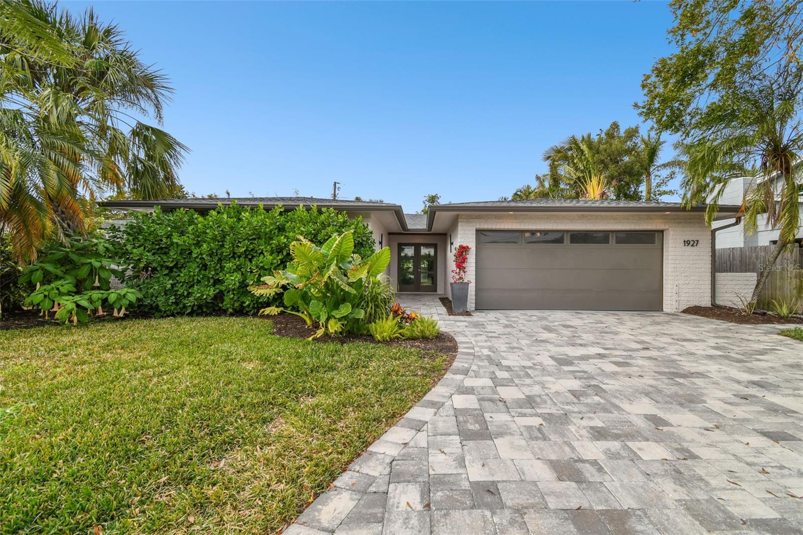 1927 MONTANA AVE NE, ST PETERSBURG, FL, 33703