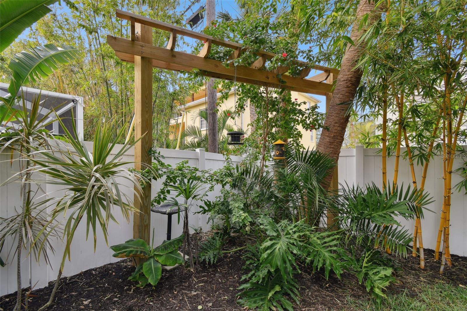 1927 MONTANA AVE NE, ST PETERSBURG, FL, 33703