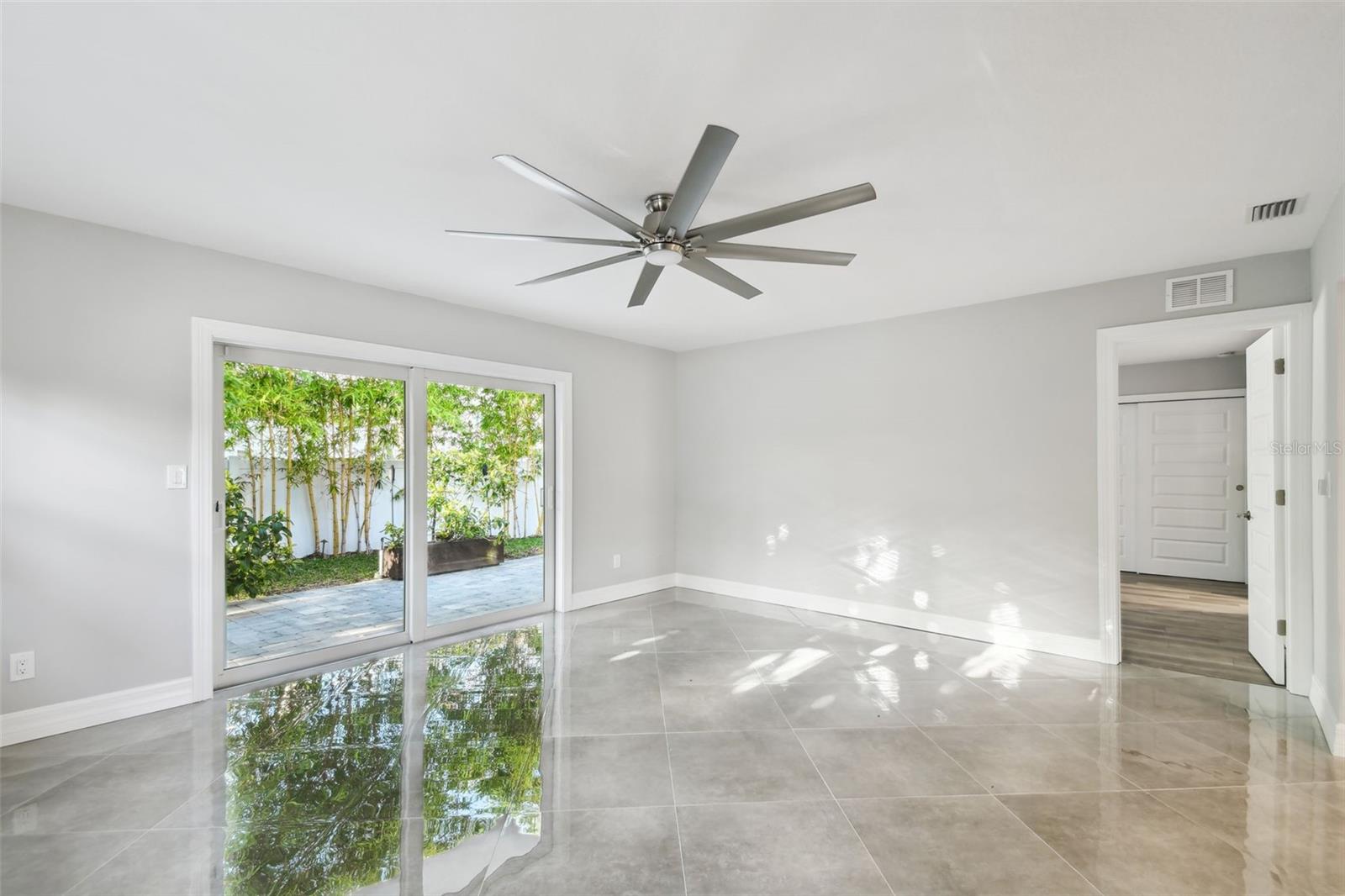 1927 MONTANA AVE NE, ST PETERSBURG, FL, 33703