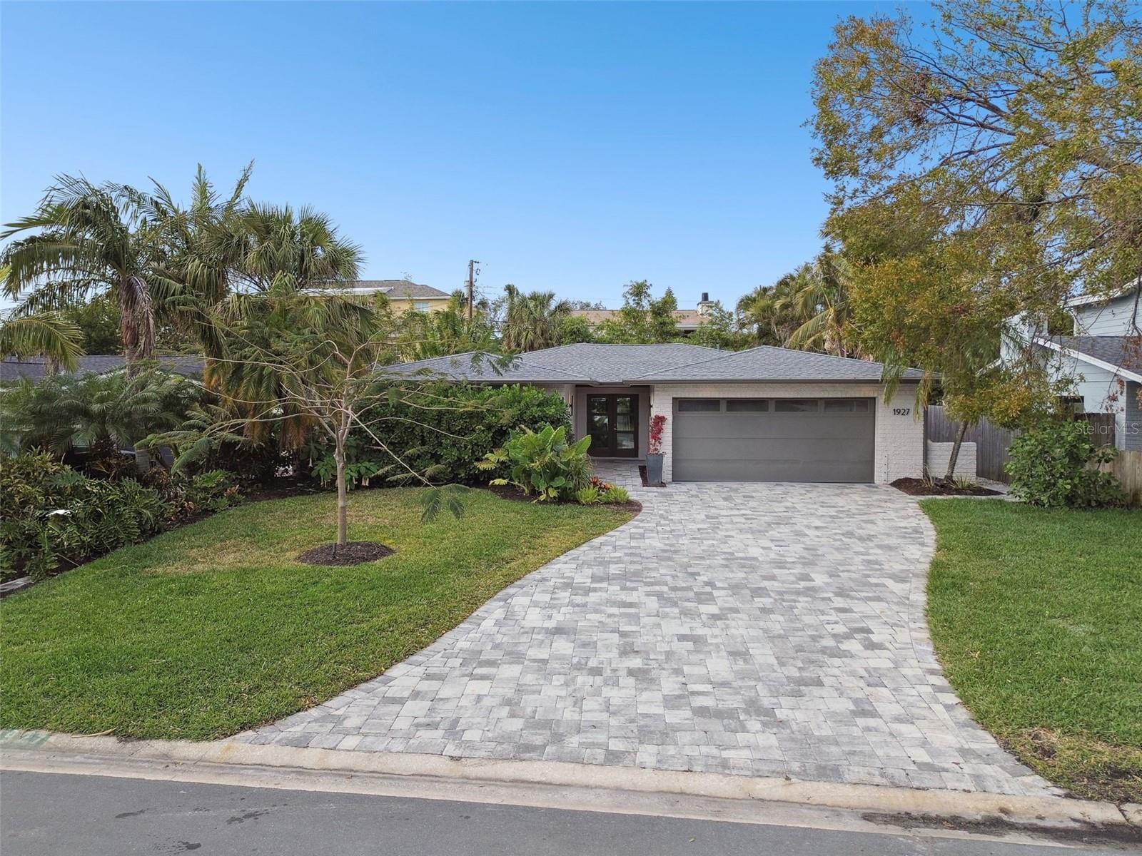 1927 MONTANA AVE NE, ST PETERSBURG, FL, 33703