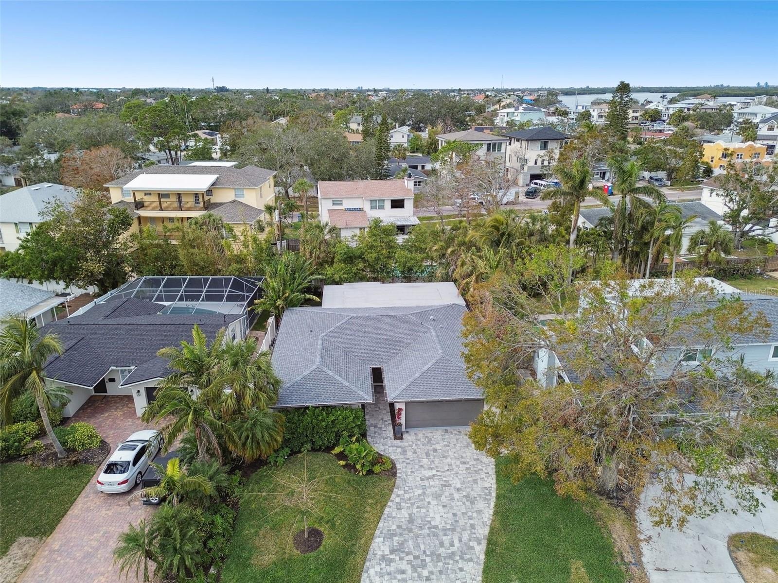 1927 MONTANA AVE NE, ST PETERSBURG, FL, 33703