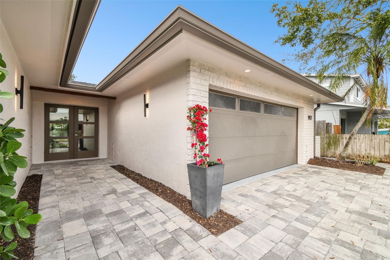 1927 MONTANA AVE NE, ST PETERSBURG, FL, 33703