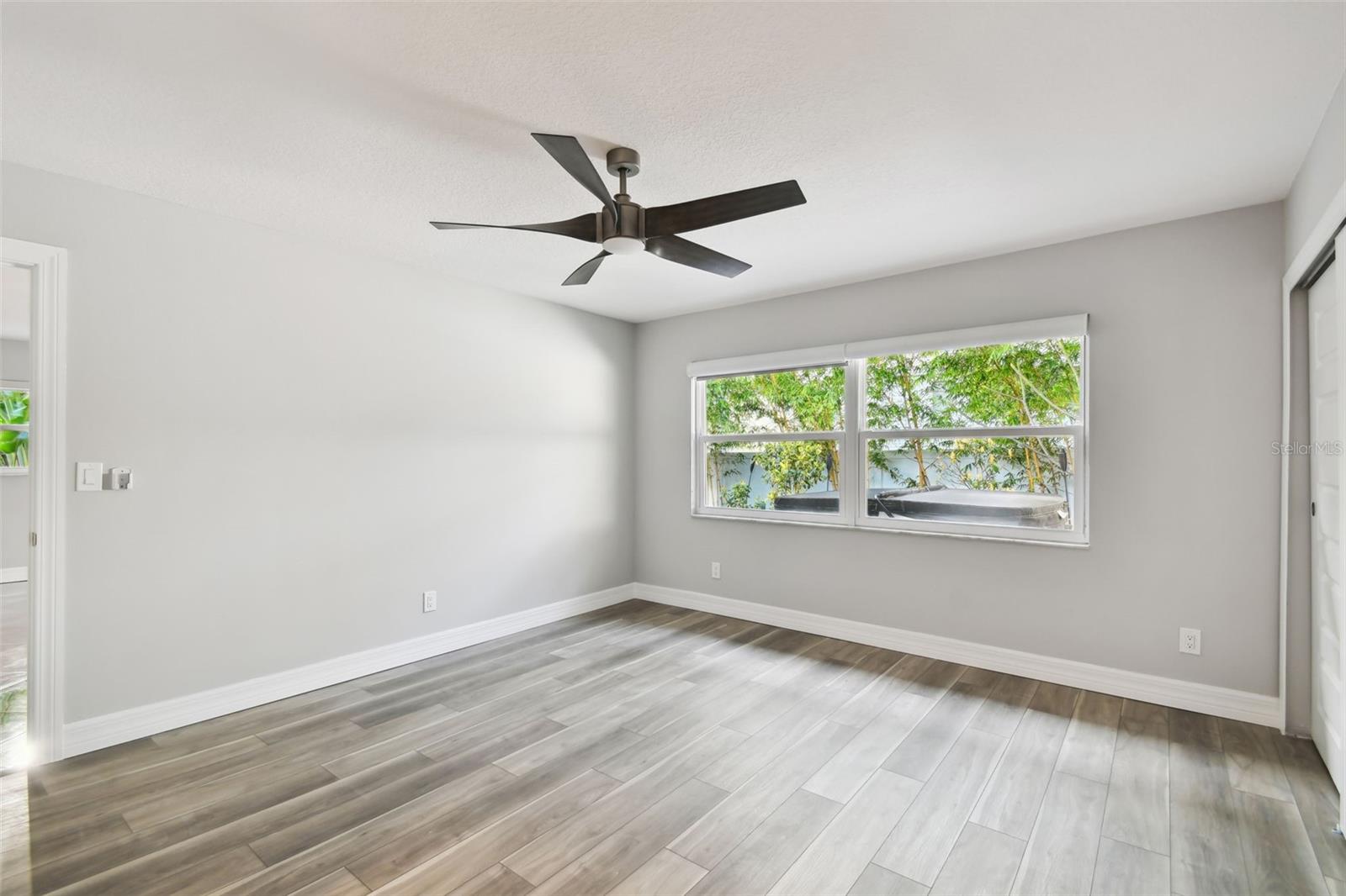 1927 MONTANA AVE NE, ST PETERSBURG, FL, 33703