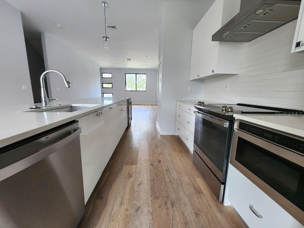 532 W PLAZA PL #2, TAMPA, FL, 33602