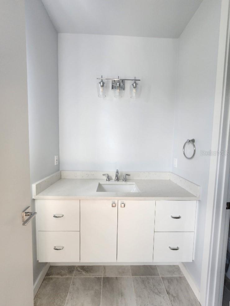 532 W PLAZA PL #2, TAMPA, FL, 33602