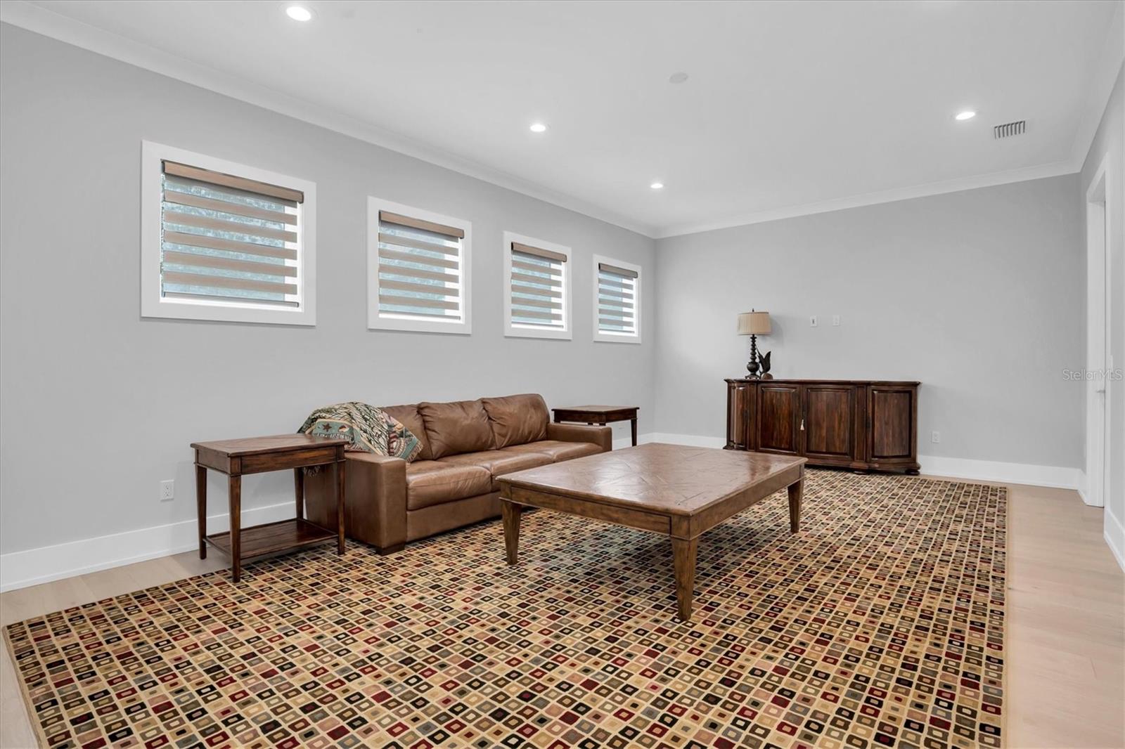 3213 W FAIR OAKS AVE, TAMPA, FL, 33611