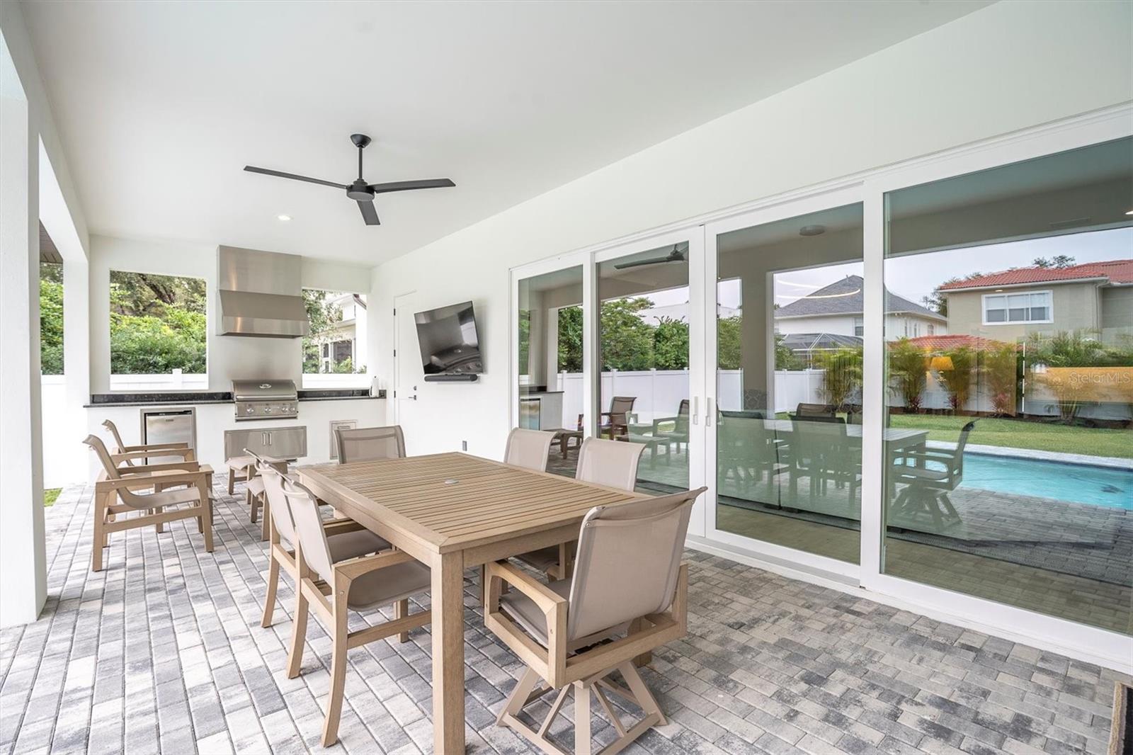 3213 W FAIR OAKS AVE, TAMPA, FL, 33611