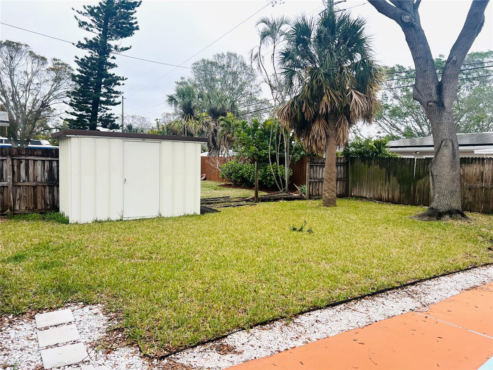 4135 HELENA ST NE, ST PETERSBURG, FL, 33703