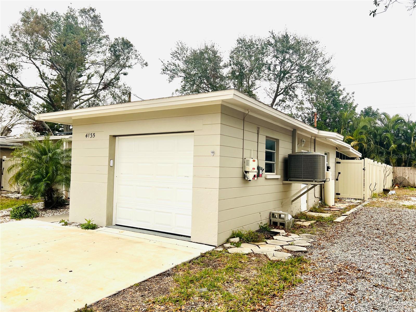 4135 HELENA ST NE, ST PETERSBURG, FL, 33703