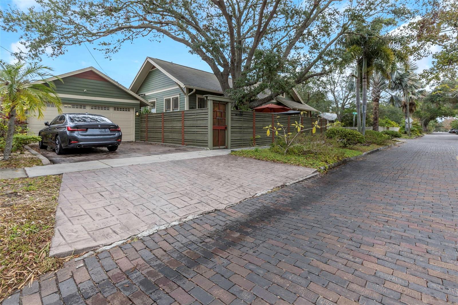 1100 3RD ST N, ST PETERSBURG, FL, 33701
