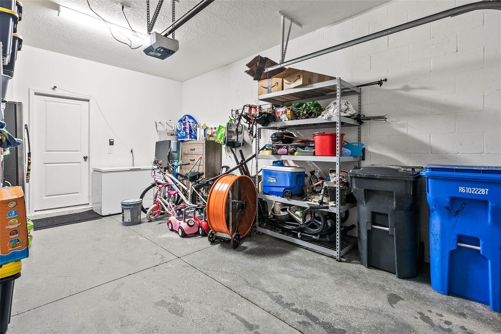 9642 PEMBROOKE PINES DR, SUN CITY CENTER, FL, 33573